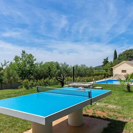 Semesterbostad Stone House Rita With Pool Poreč