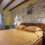 Stone House Rita With Pool Holiday home *