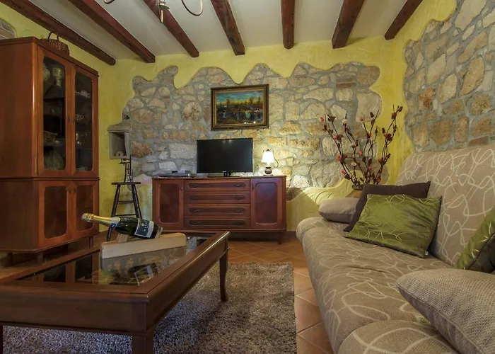 Stone House Rita With Pool * Poreč