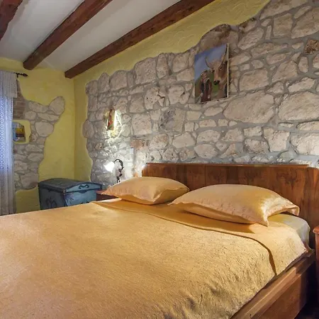 Stone House Rita With Pool Nyaraló *